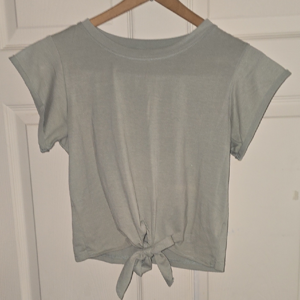 Light Green Tie-Front Cropped Tee